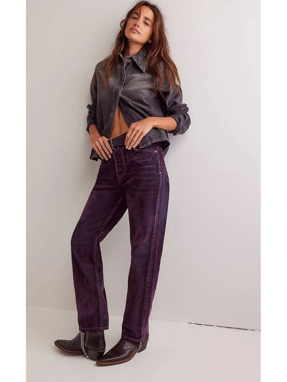 •(SIZE 26) NWOT FREE PEOPLE FIRST CLASS LOW RISE RELAXED STRAIGHT FLOCKED JEANS